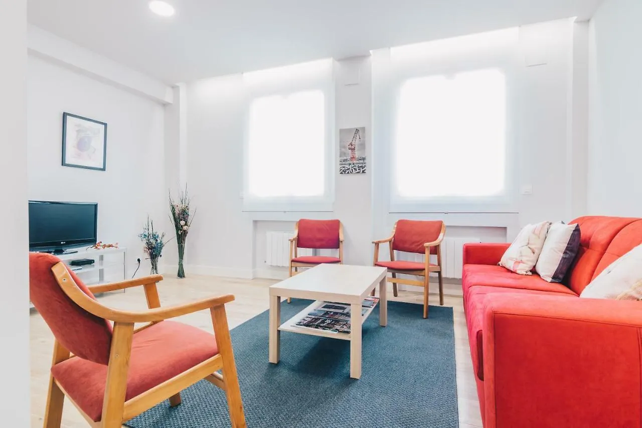 Epalza Apartment By People Rentals location